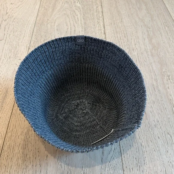 Alo Yoga Denim Knit Cloche in Steel Grey AnthraciteBrand New  display picture 2